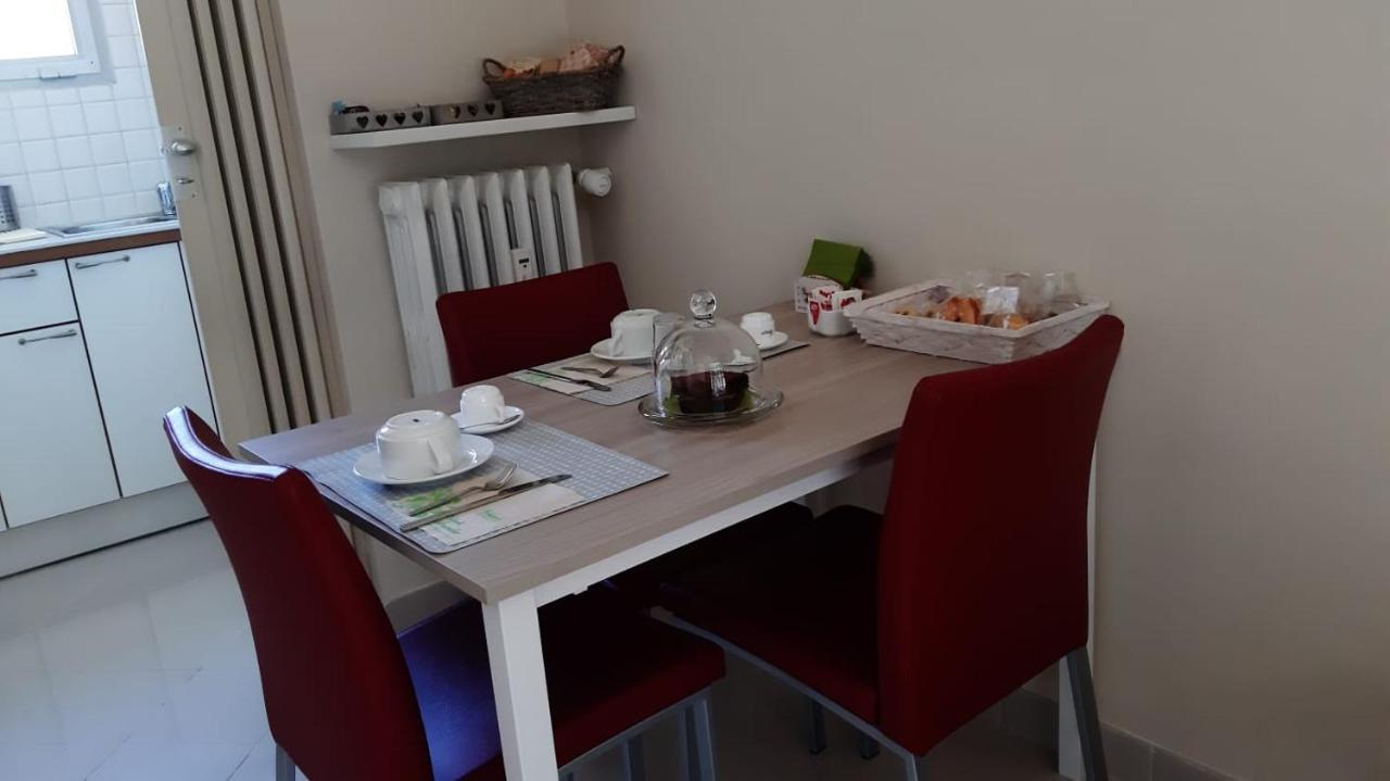 Apartment "Borgo Olivetti" Ιβρέα Εξωτερικό φωτογραφία