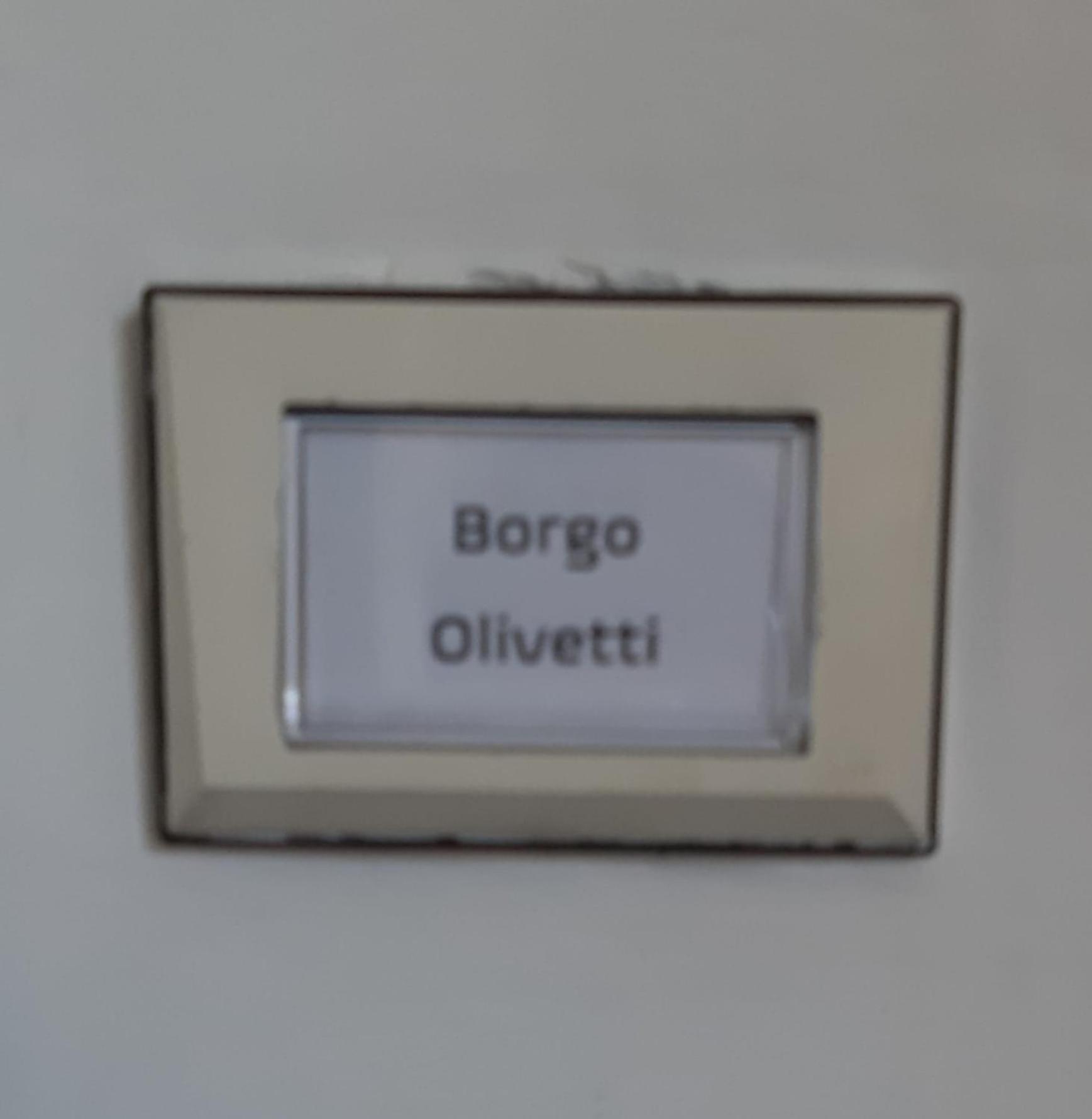Apartment "Borgo Olivetti" Ιβρέα Εξωτερικό φωτογραφία